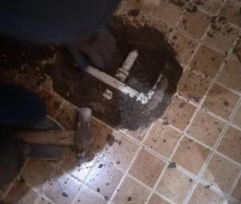 大东卫生间漏水维修公司为您分享下卫生间渗水如何处理及注意事项